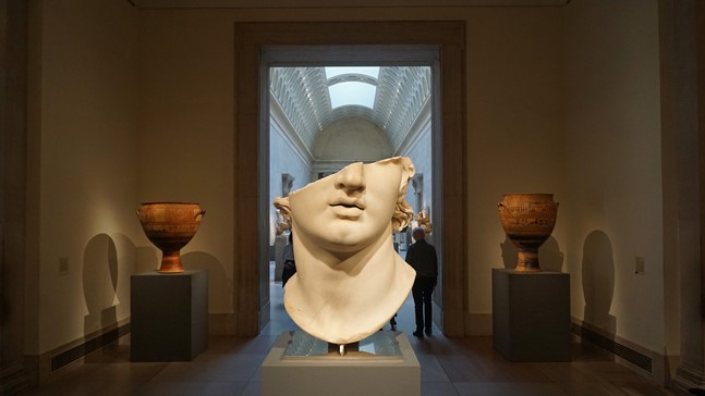 Sculpture of Alexander the Great in an art gallery